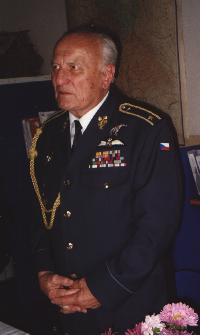 Generál Škarvada.